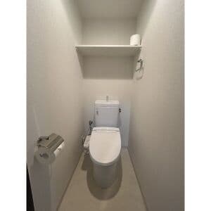 Room image 12