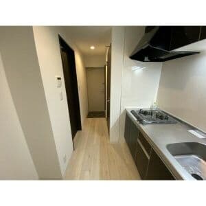 Room image 15