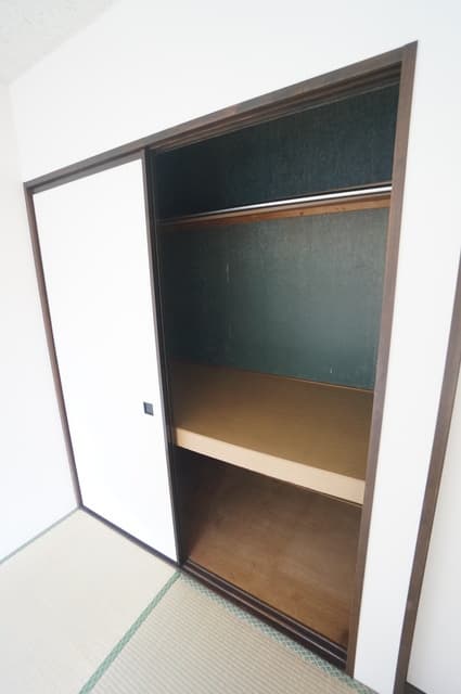 Room image 14