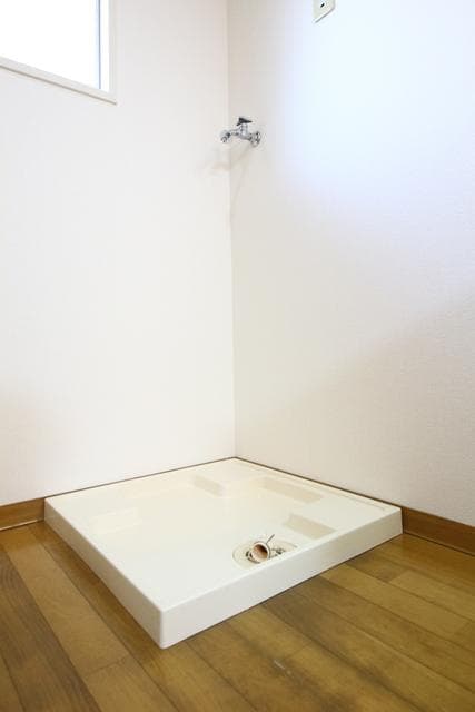 Room image 15