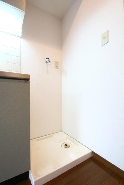 Room image 13