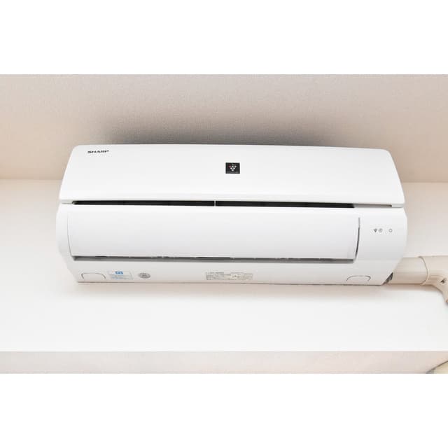 Room image 13