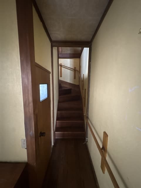 Room image 15