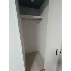 Room image 14