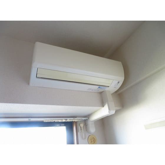 Room image 15