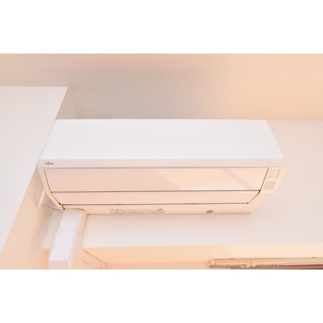 Room image 12