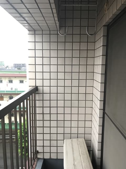 Room image 13