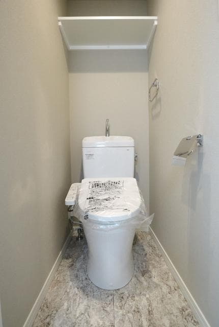 Room image 9