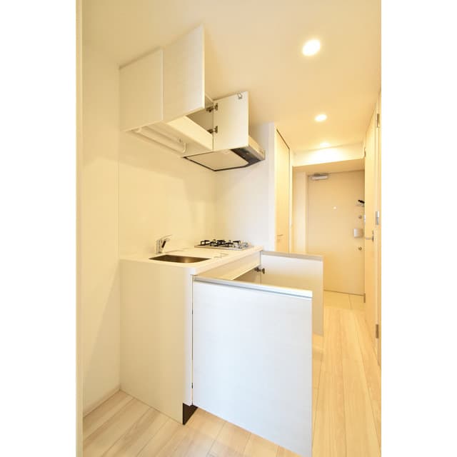Room image 8