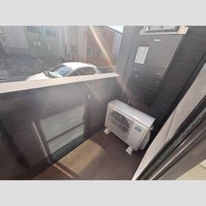 Room image 11