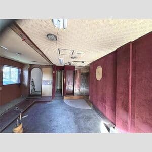 Room image 10
