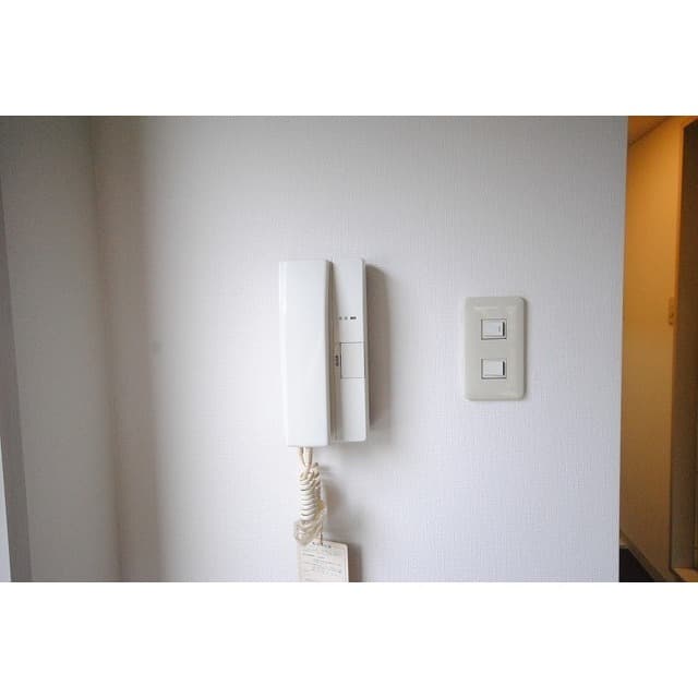 Room image 15