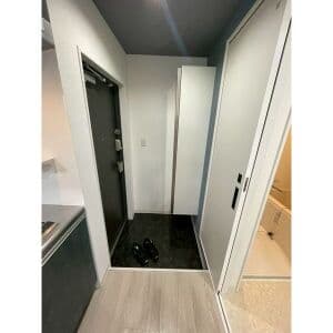 Room image 15