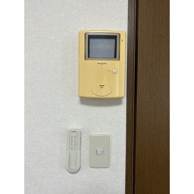 Room image 11
