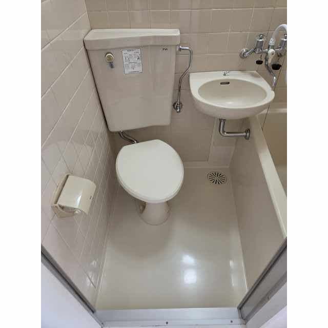 Room image 13