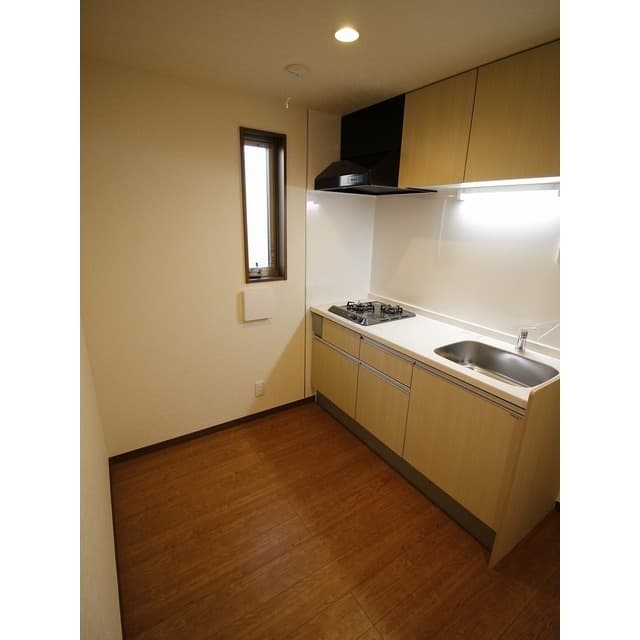 Room image 14