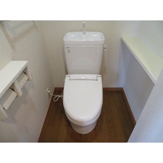 Room image 11
