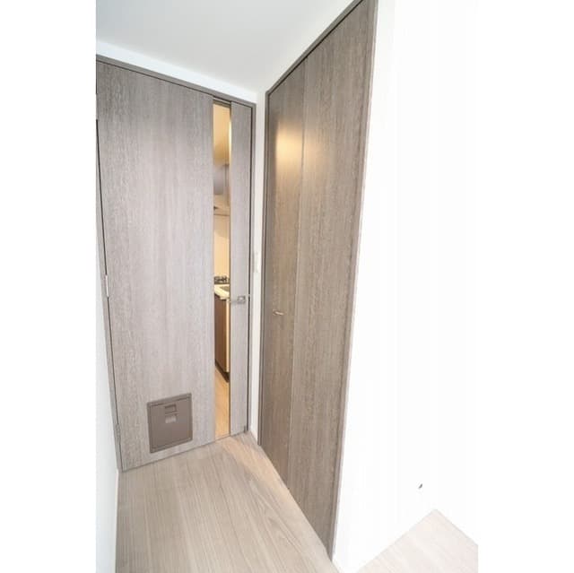 Room image 14