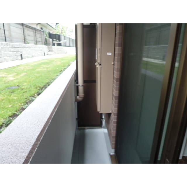 Room image 16