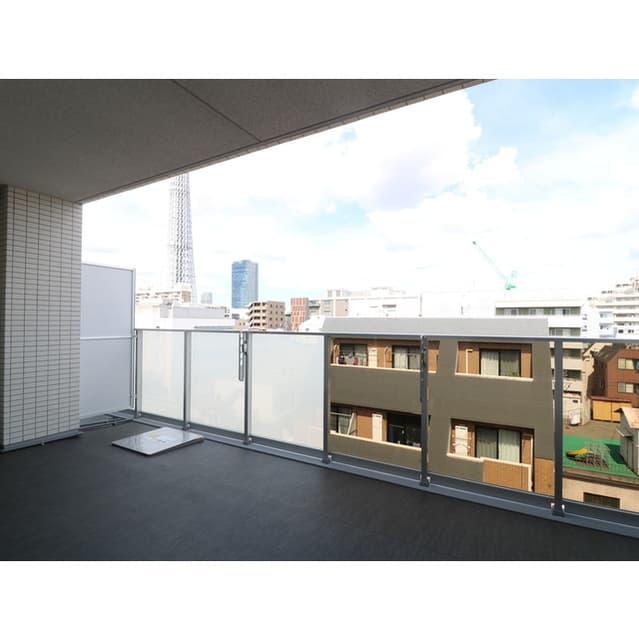 Room image 13