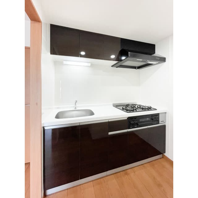 Room image 11