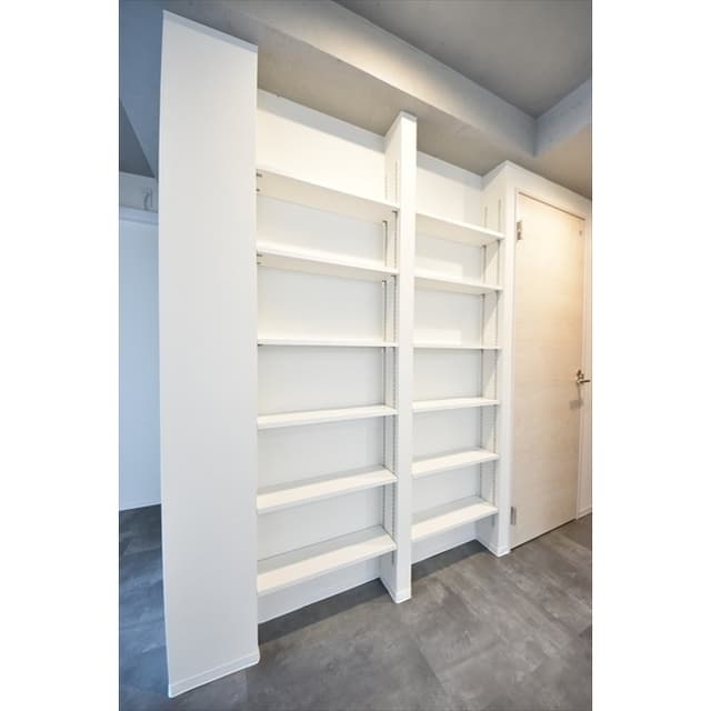 Room image 16
