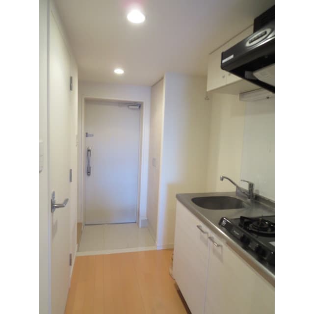 Room image 15