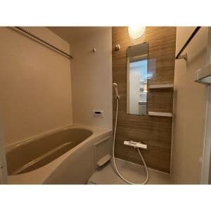 Room image 14