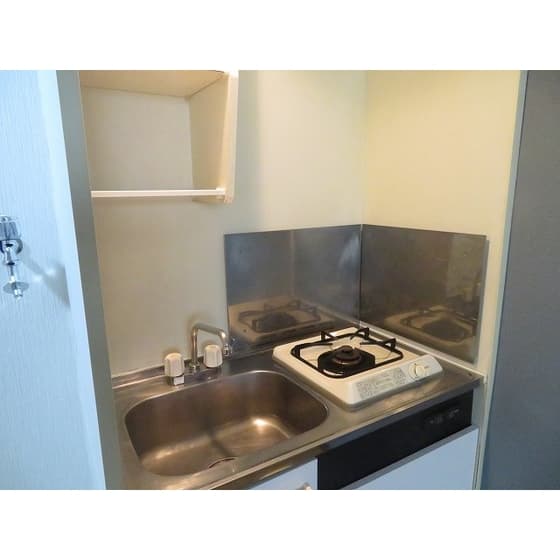 Room image 9