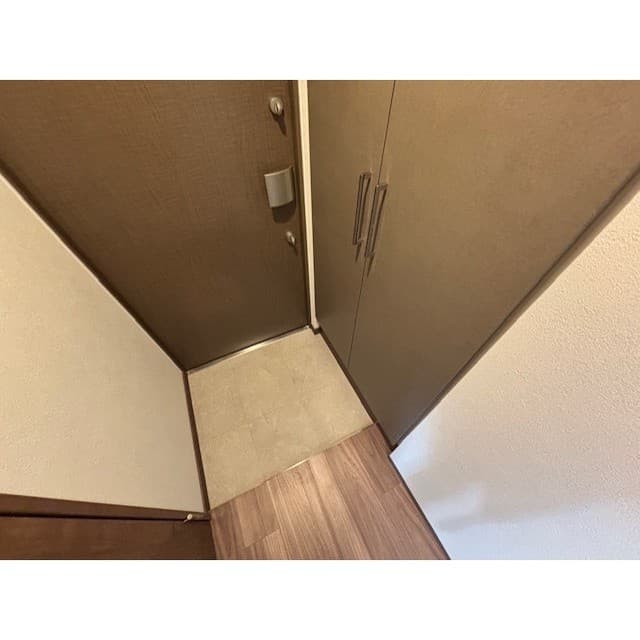 Room image 14