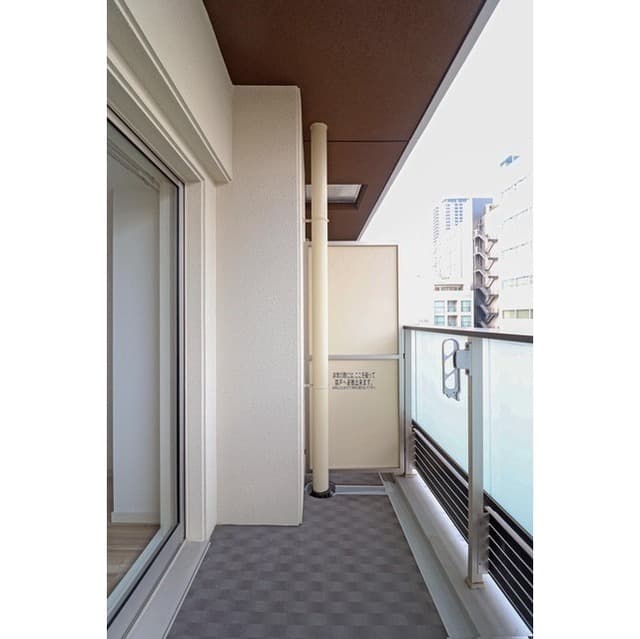 Room image 9
