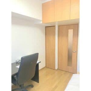 Room image 11