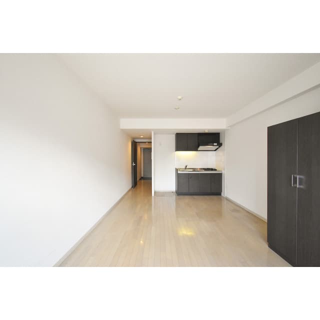 Room image 14