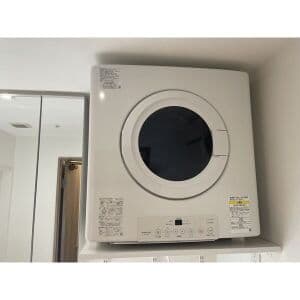 Room image 16