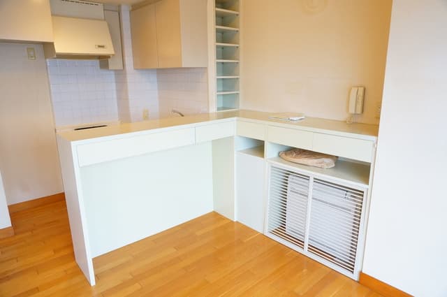 Room image 11