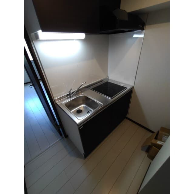 Room image 11