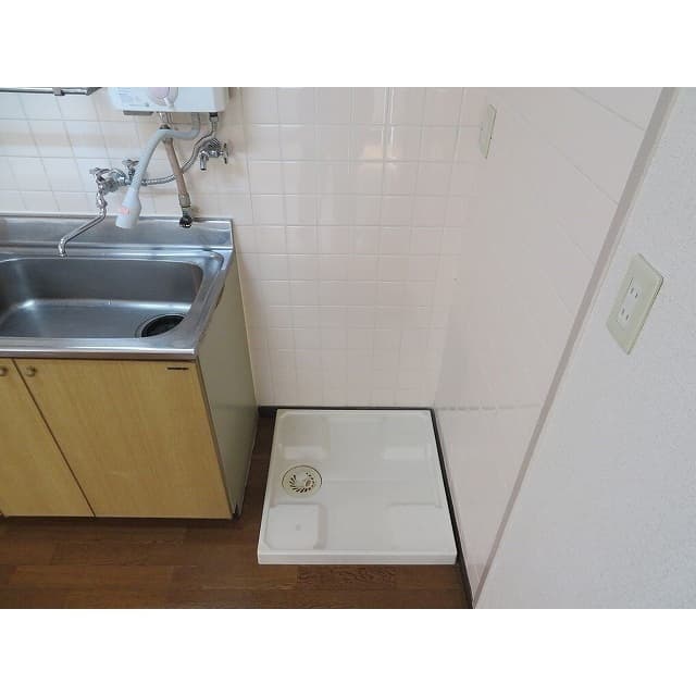 Room image 14