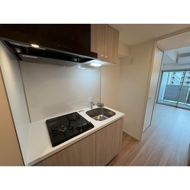 Room image 10