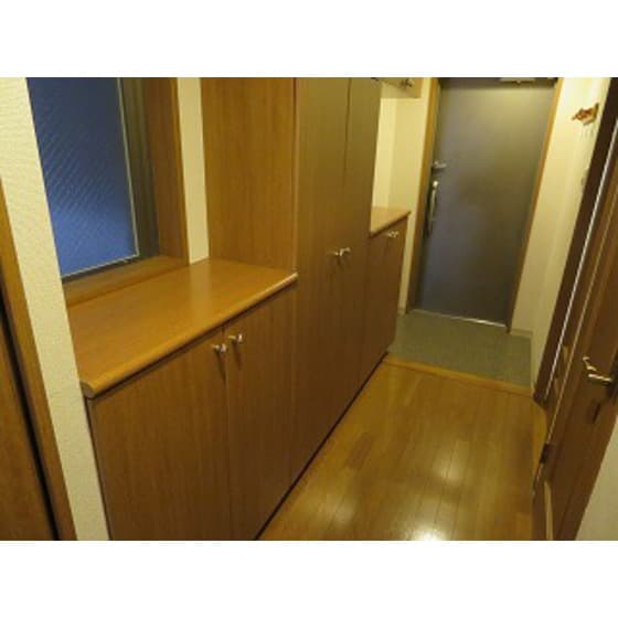 Room image 15
