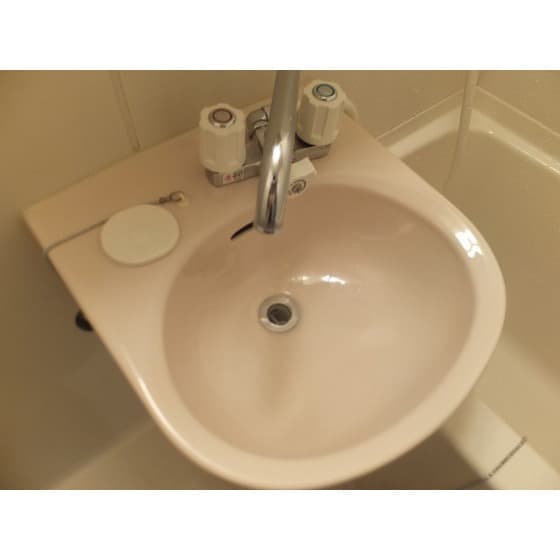 Room image 12