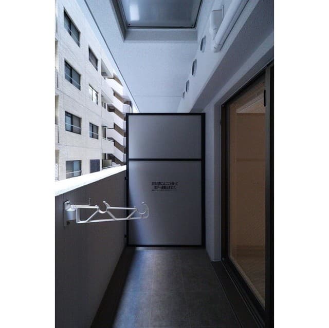 Room image 9