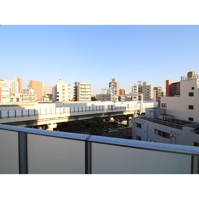 Room image 13