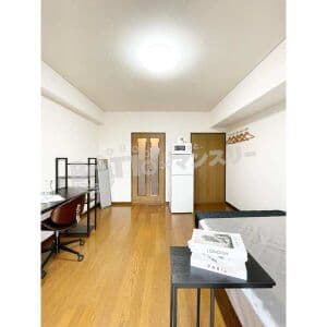 Room image 9