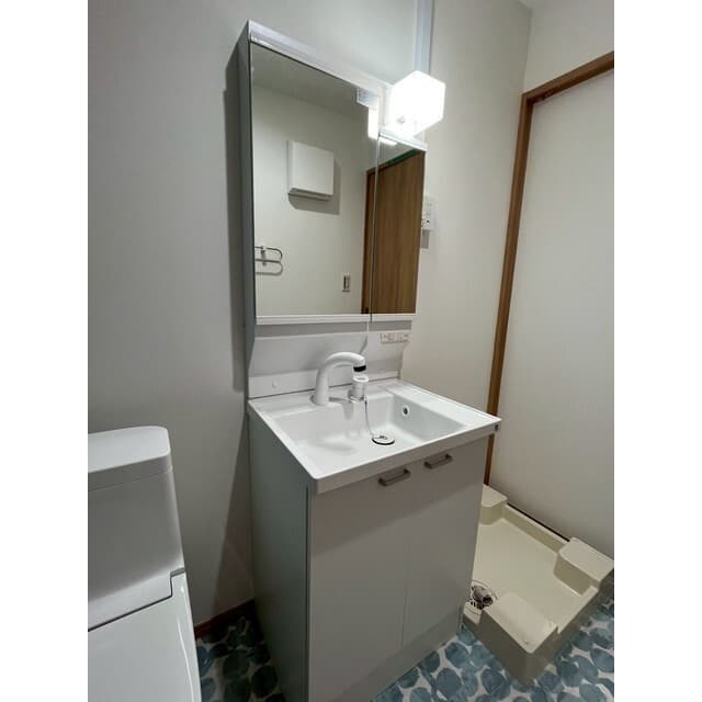 Room image 13