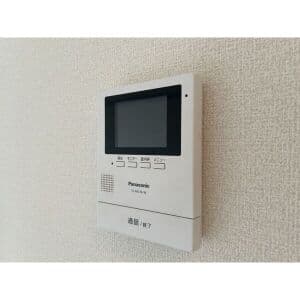 Room image 16