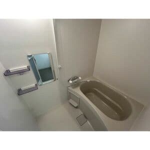 Room image 15