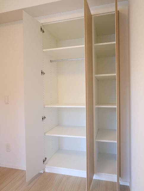 Room image 13