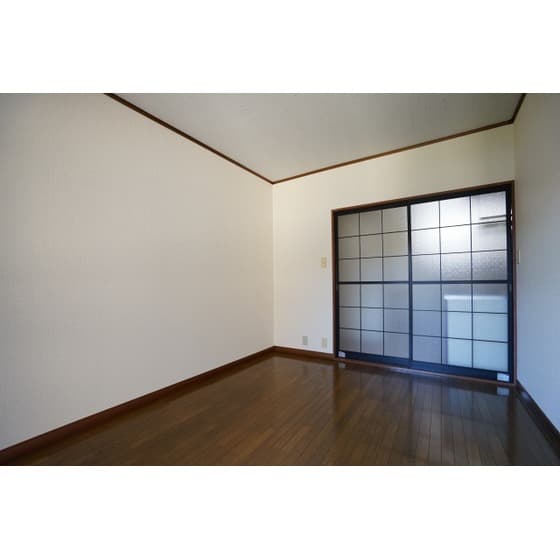 Room image 16