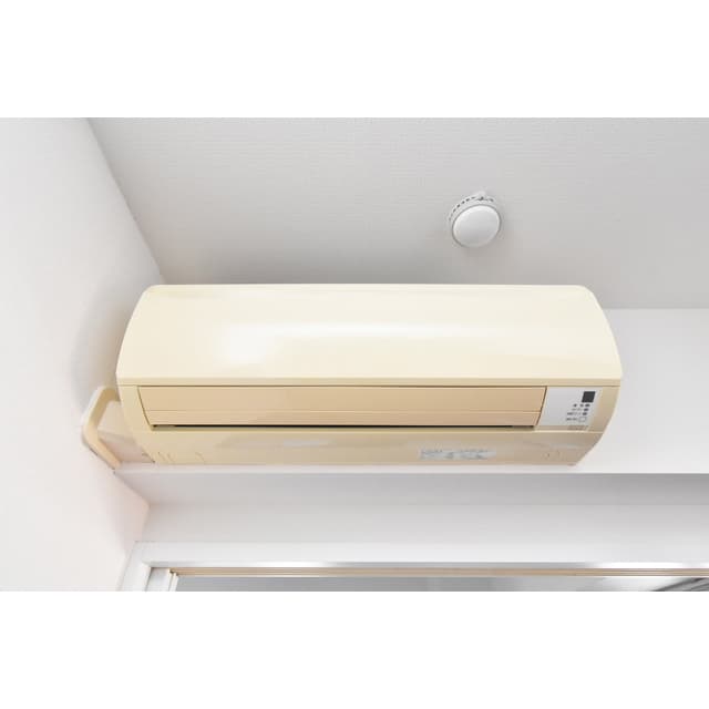 Room image 13