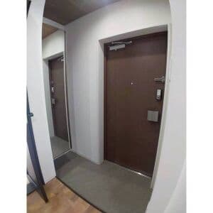 Room image 13